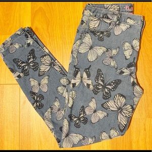 🎉Children’s Place butterfly Skinny Jegging 16